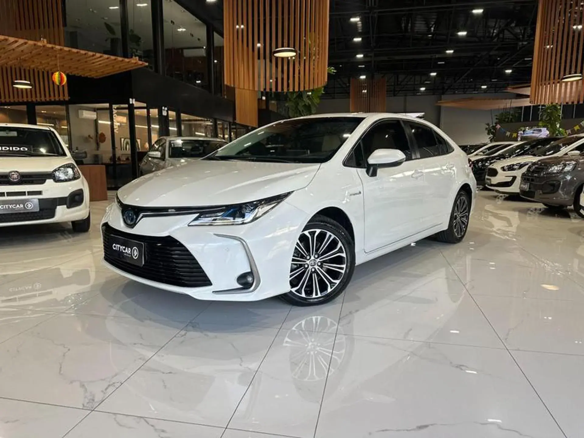 Toyota Corolla 1.8 Vvti Hybrid Flex Altis Premium Cvt Wmimagem16440392740
