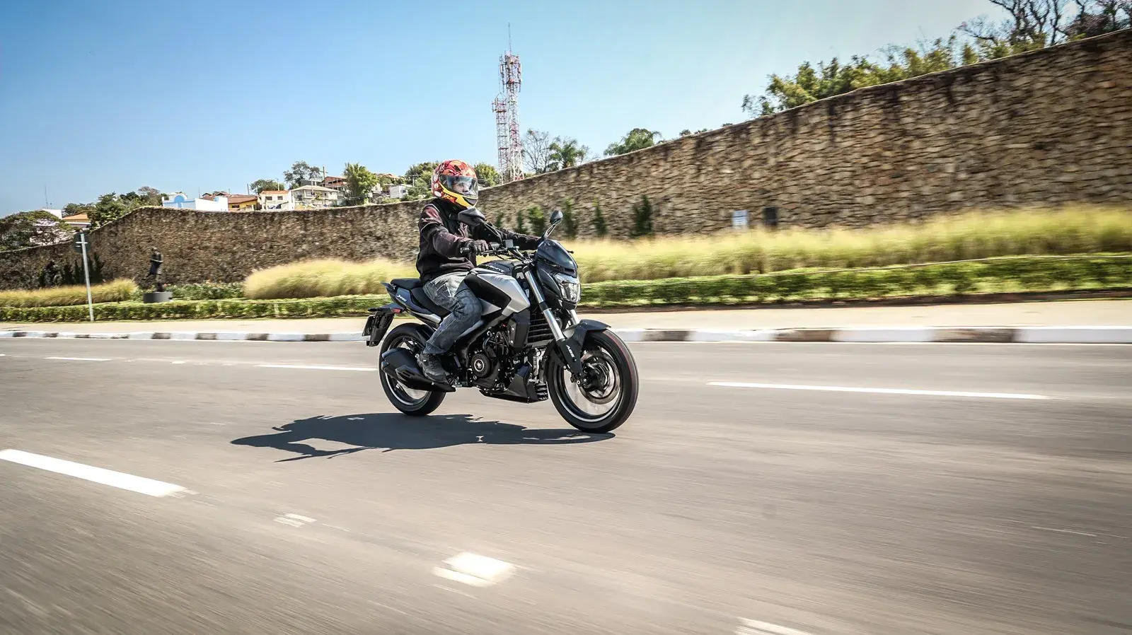 Bajaj Dominar 250