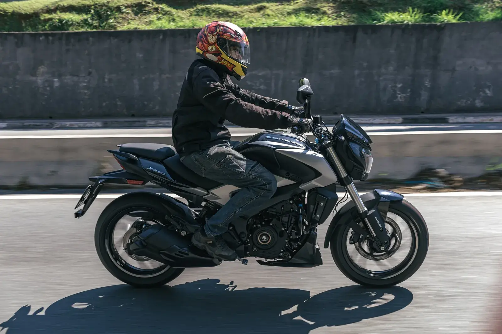 Bajaj Dominar 250