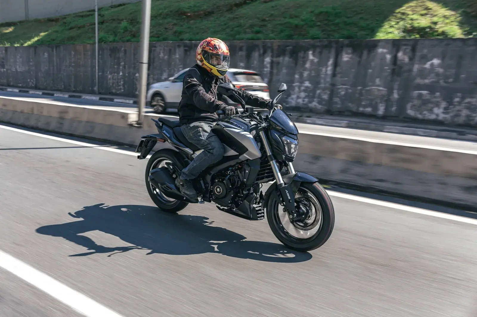 Bajaj Dominar 250