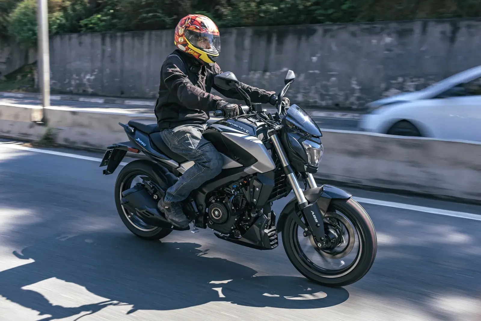 Bajaj Dominar 250