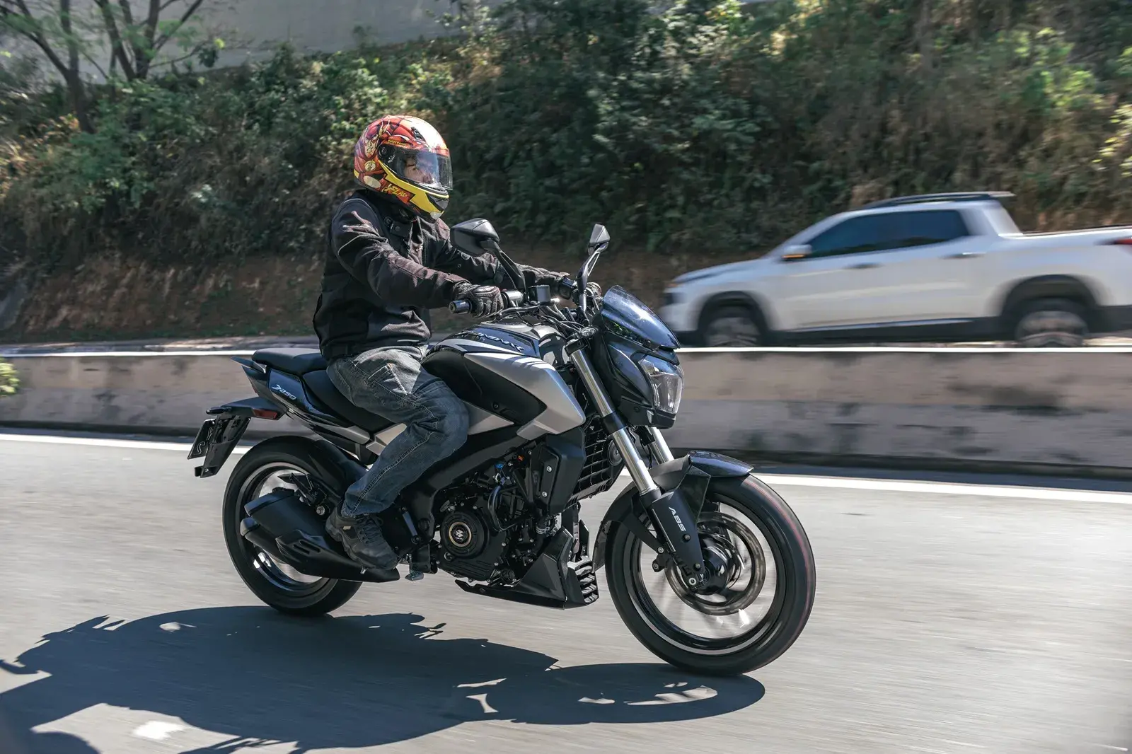 Bajaj Dominar 250