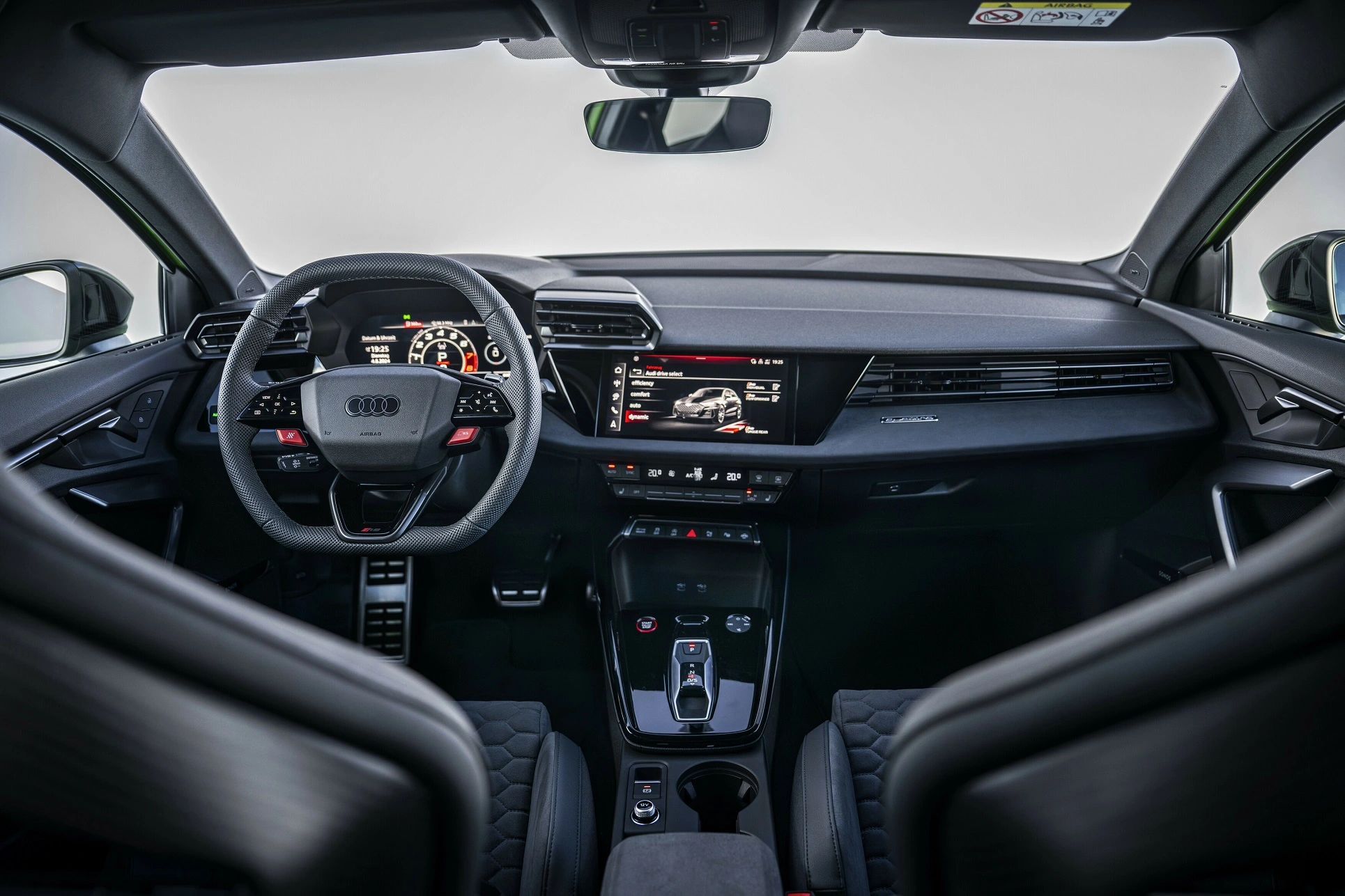 Audi Rs3 Hatchback F7