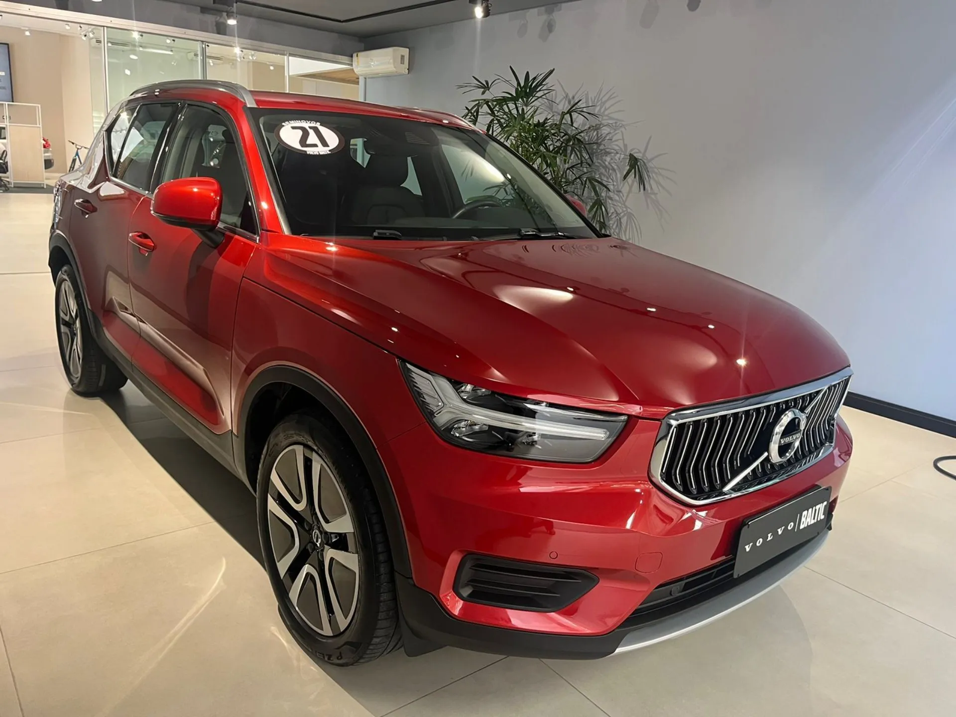 Volvo Xc40 1 5 T5 Recharge Momentum Geartronic Wmimagem15175596728