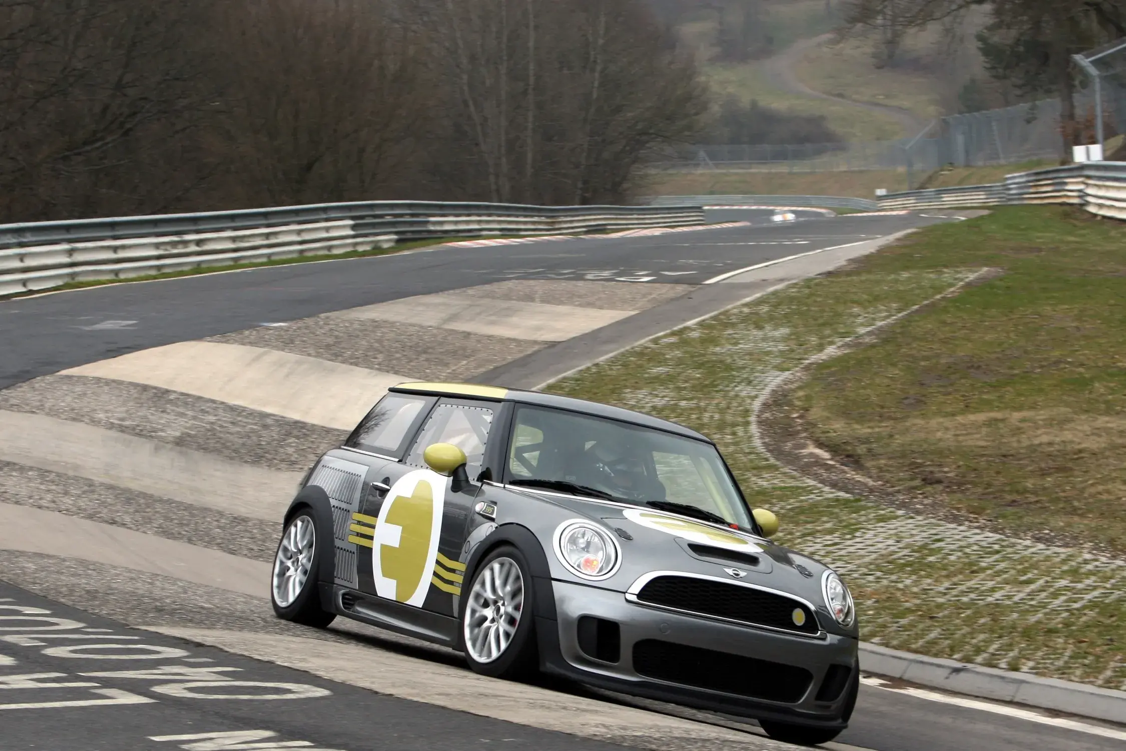 Mini E Race On The Nürburgring-Nordschleife