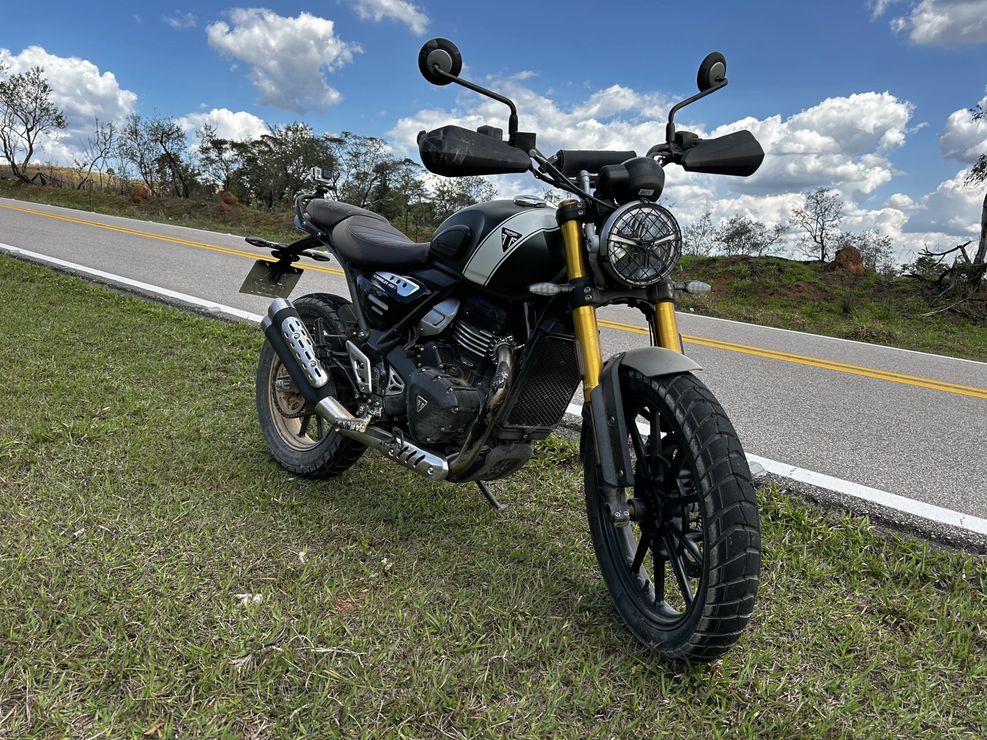 A Triumph Scrambler 400 X voltou a acelerar e ficou em quarto no segmento das custom/classic, em outubro