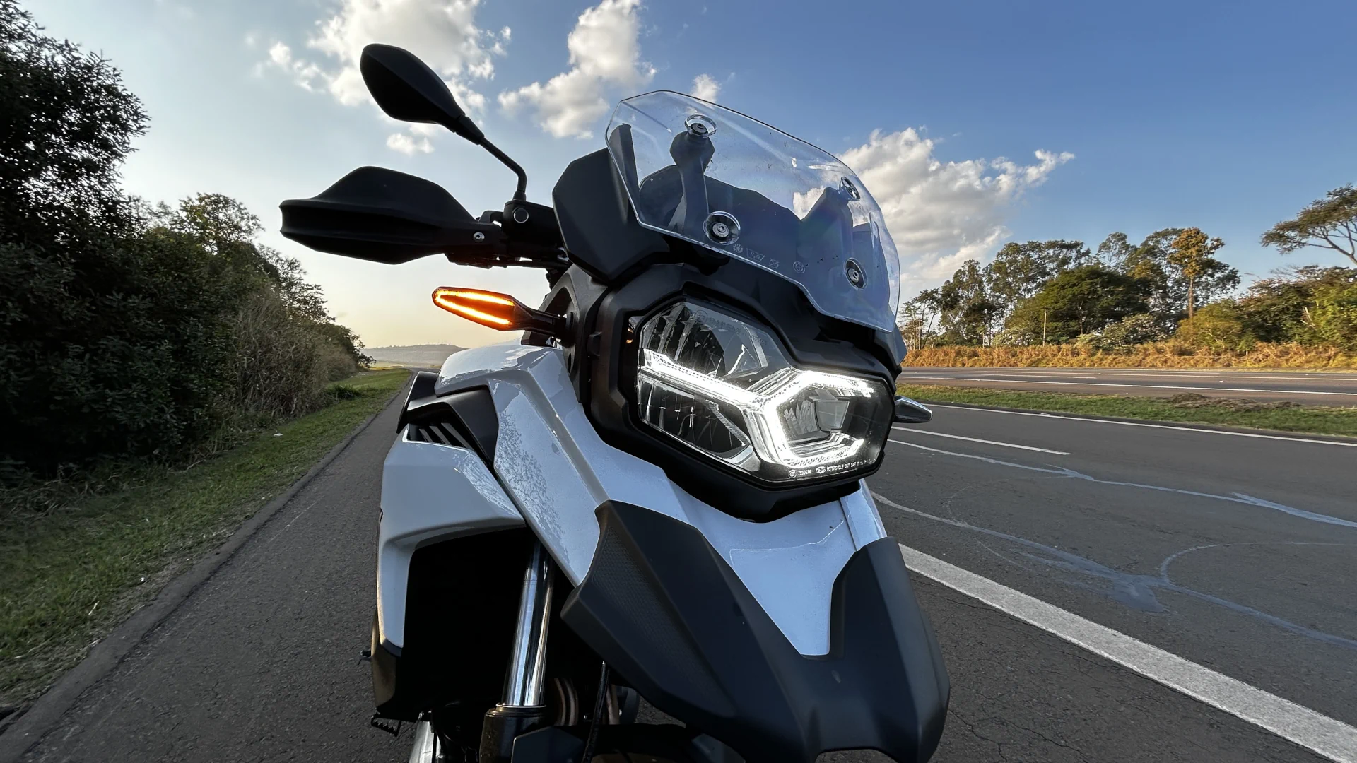 Farol Bmw F 800 Gs 2025 Wm1