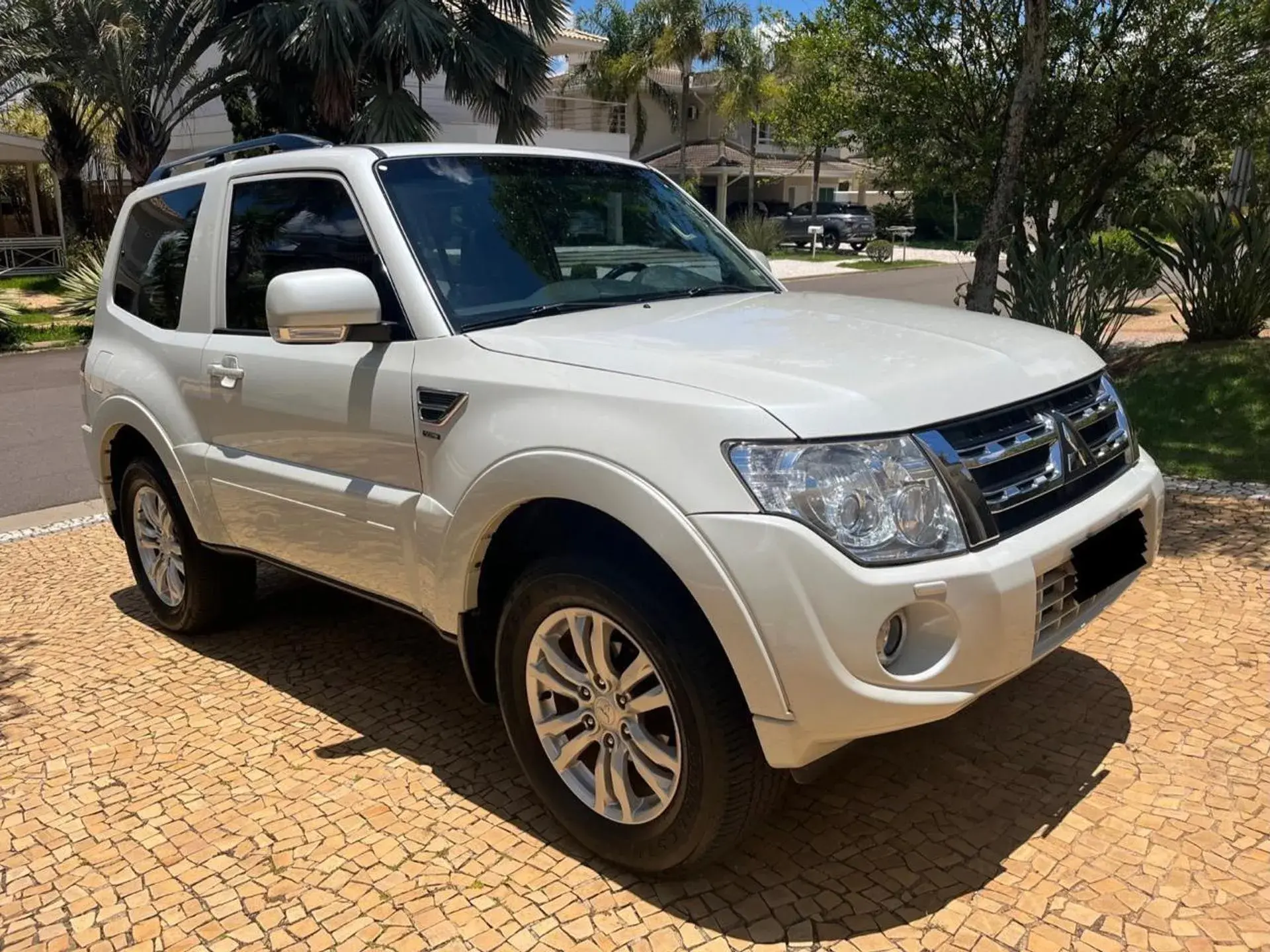 Mitsubishi Pajero Full 3.2 Hpe 4x4 16v Turbo Intercooler Diesel 2p Automatico Wmimagem15013843554