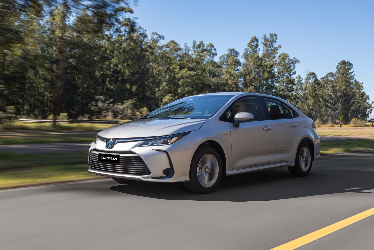 Corolla Gli 1