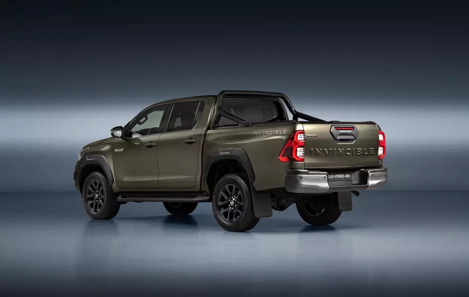 Hilux Híbrida Invincible