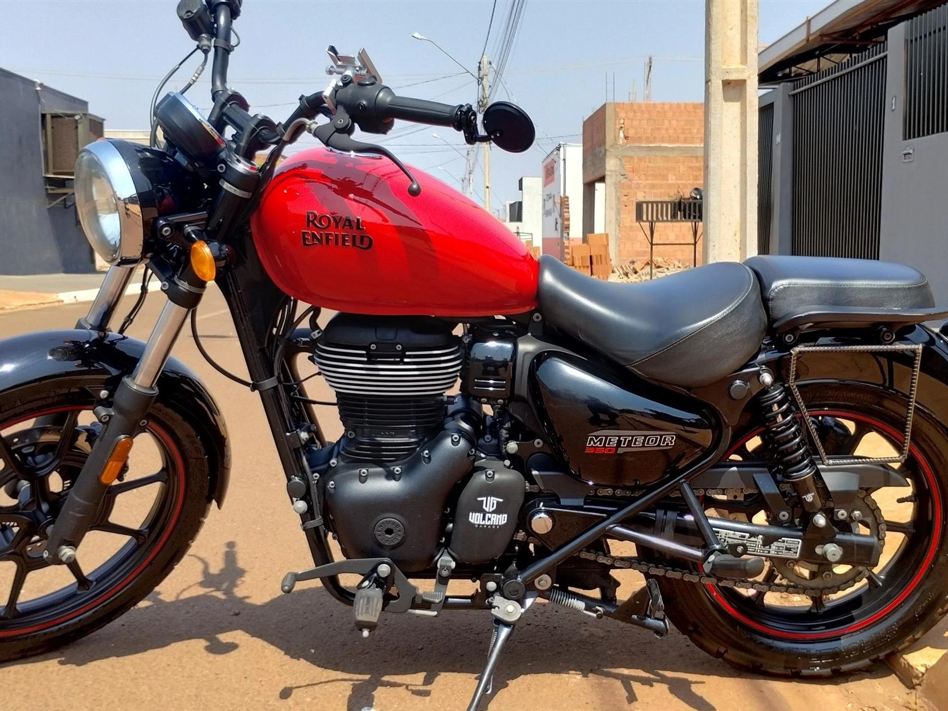 Royal Enfield Meteor 350 Anúncio