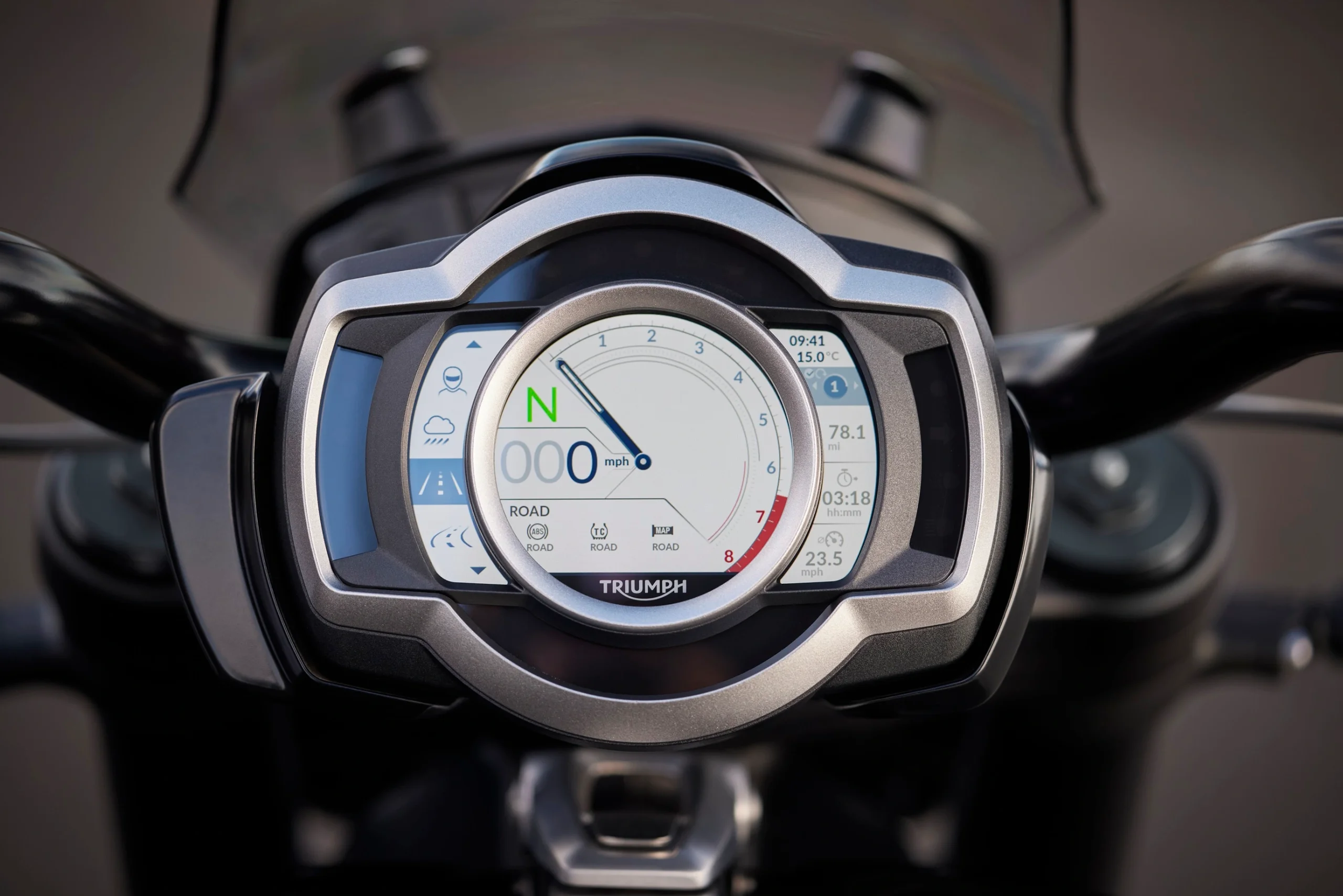 Triumph Rocket 3 Storm 3