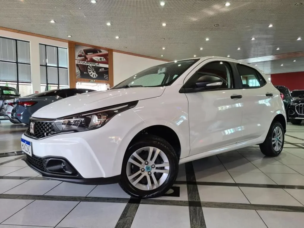 5 carros usados pau para toda obra para garantir no Mega Feirão Webmotors
