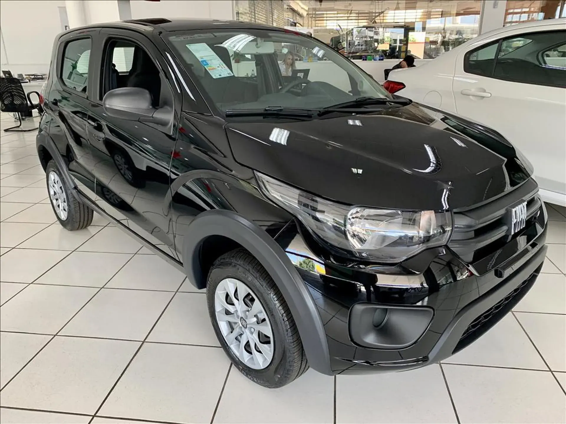 Fiat Mobi 01