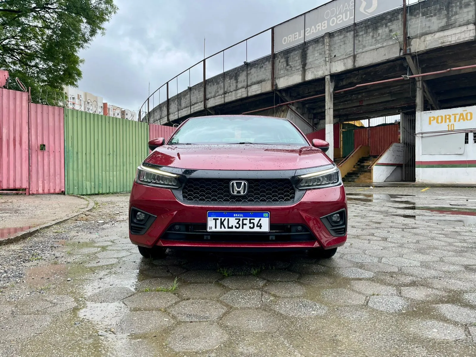 Honda City Hatch Touring 2025 (2)