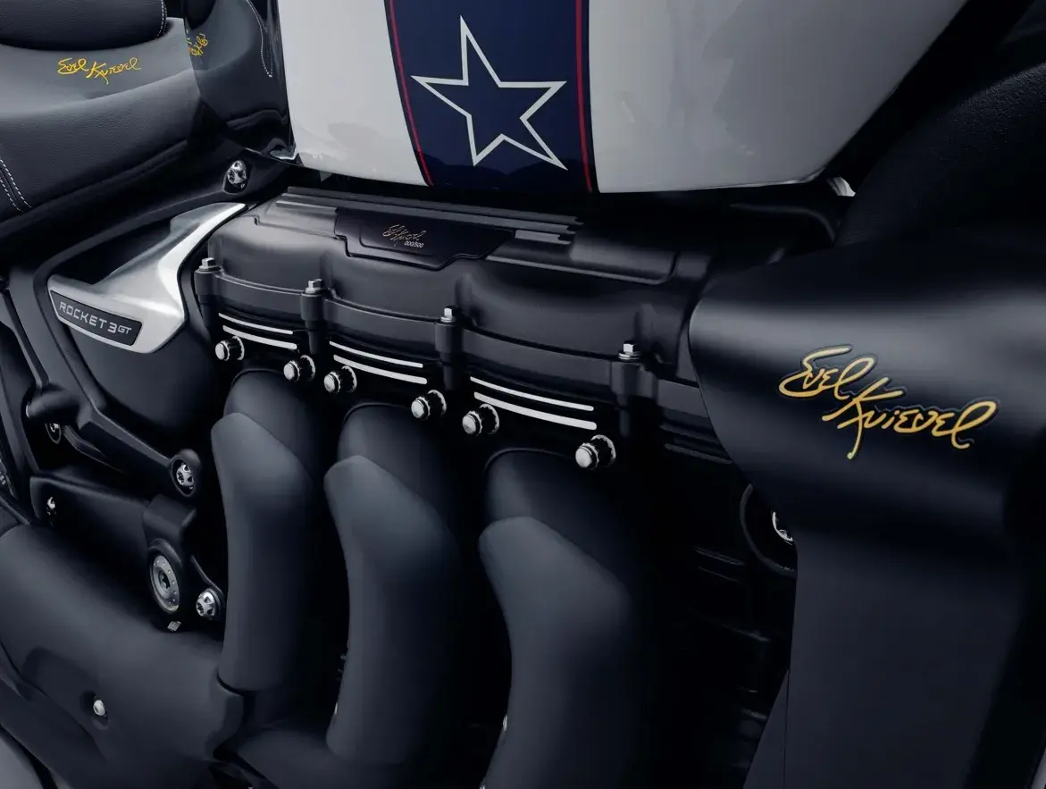 Triumph Rocket Iii Série Especial Evel Knievel (3)