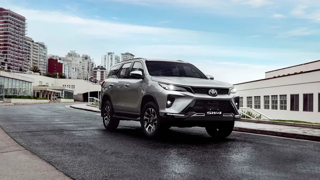 Toyota SW4 avança 4 posições em Goiás