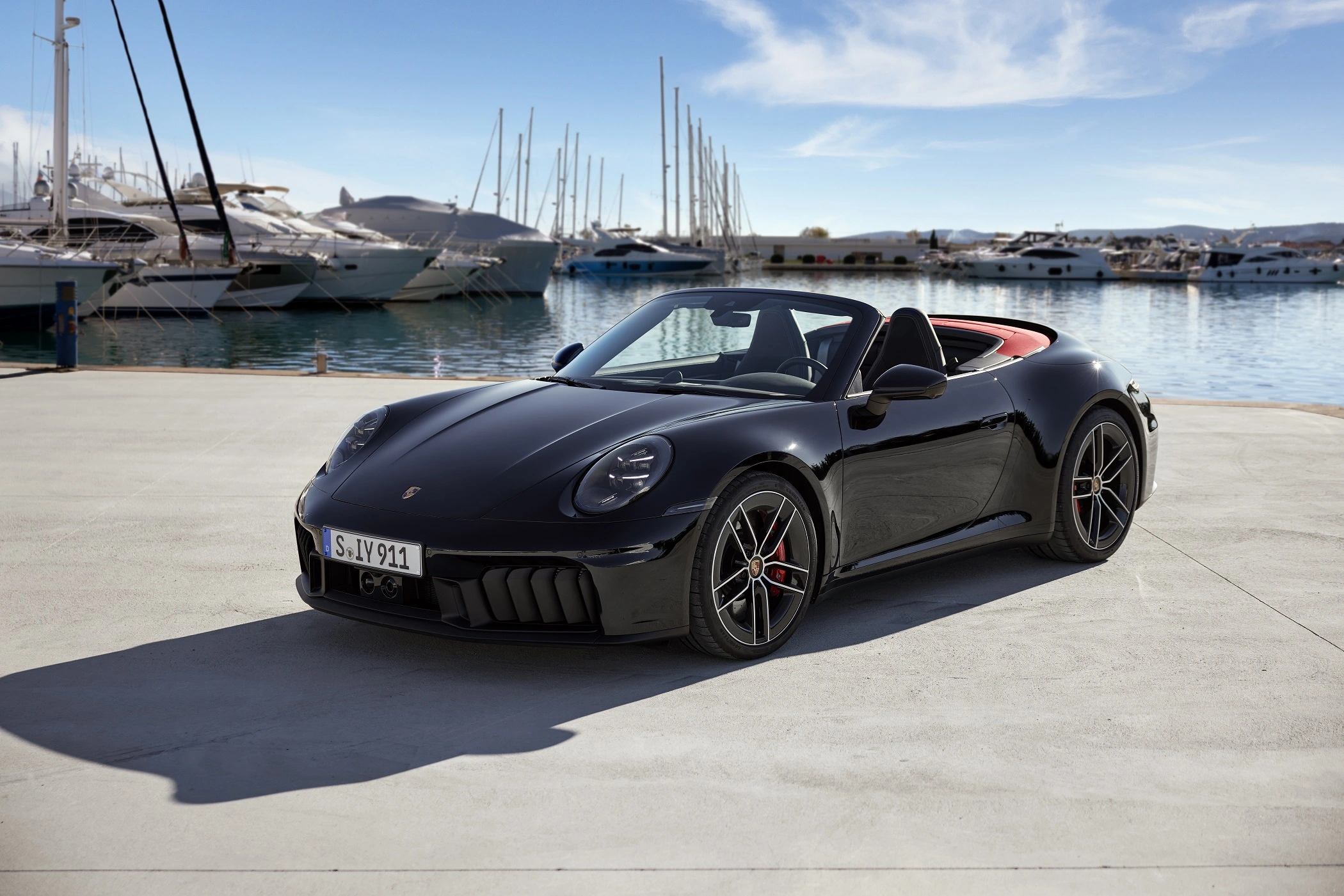 Porsche 911 Carrera Gts (9)