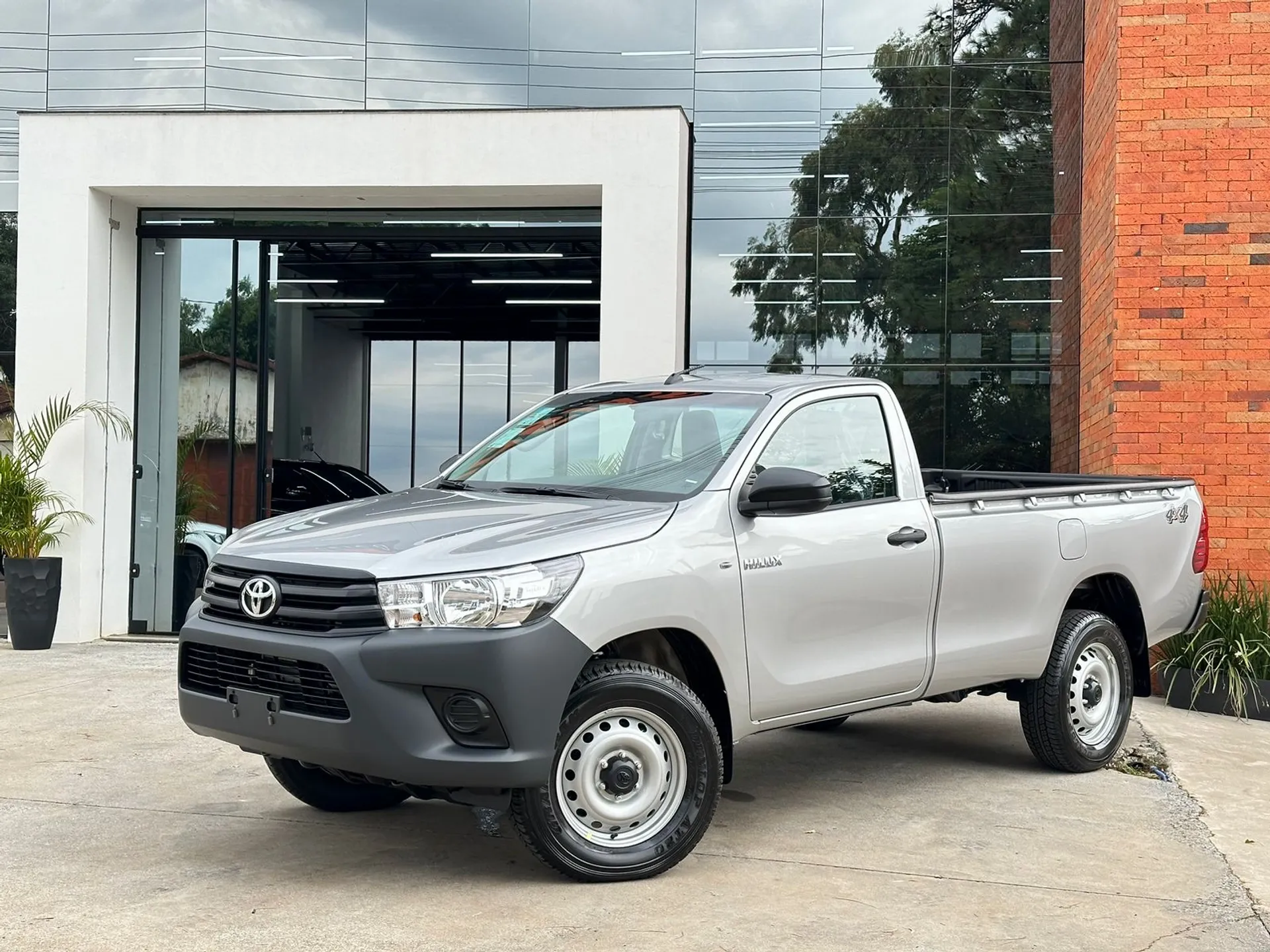 Toyota Hilux 2 8 D4d Turbo Diesel Cs 4x4 Manual Wmimagem12331967130