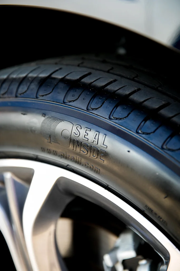 Pirelli Seal Inside