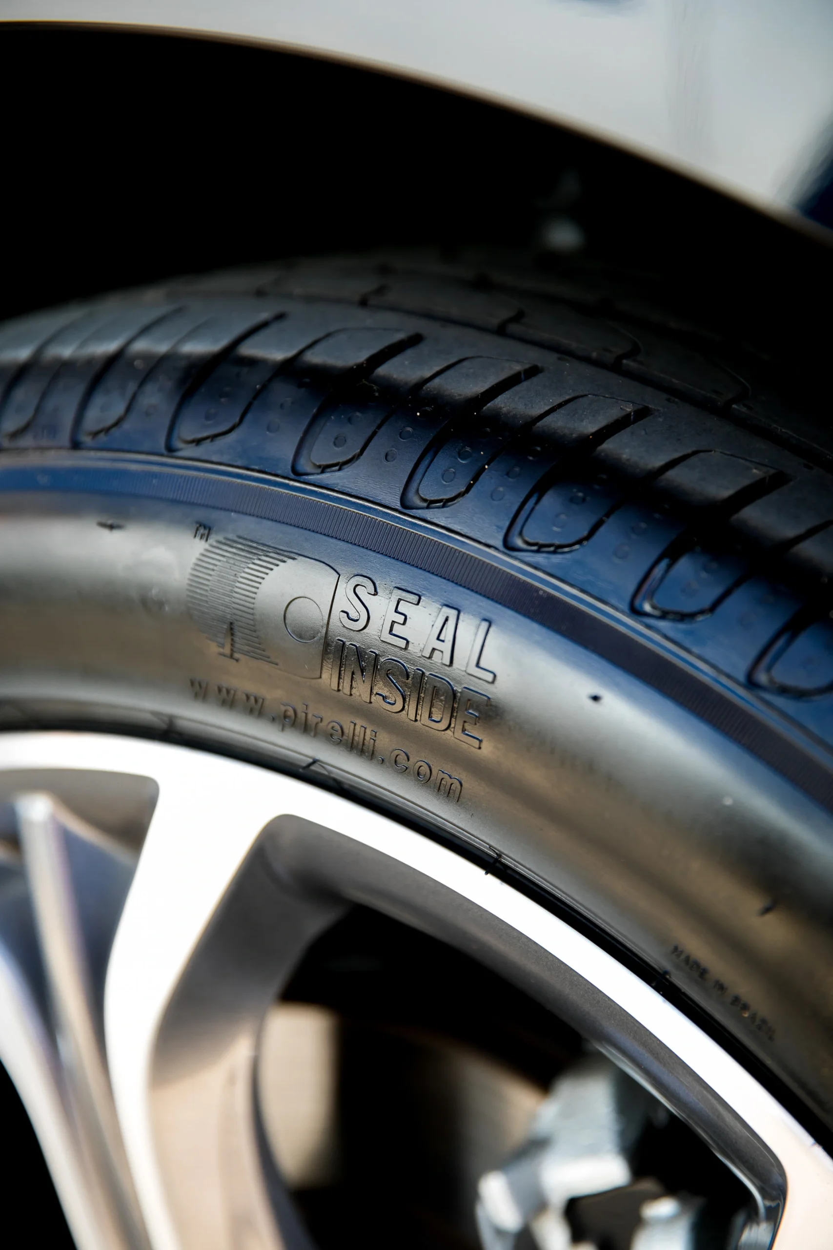 Pirelli Seal Inside