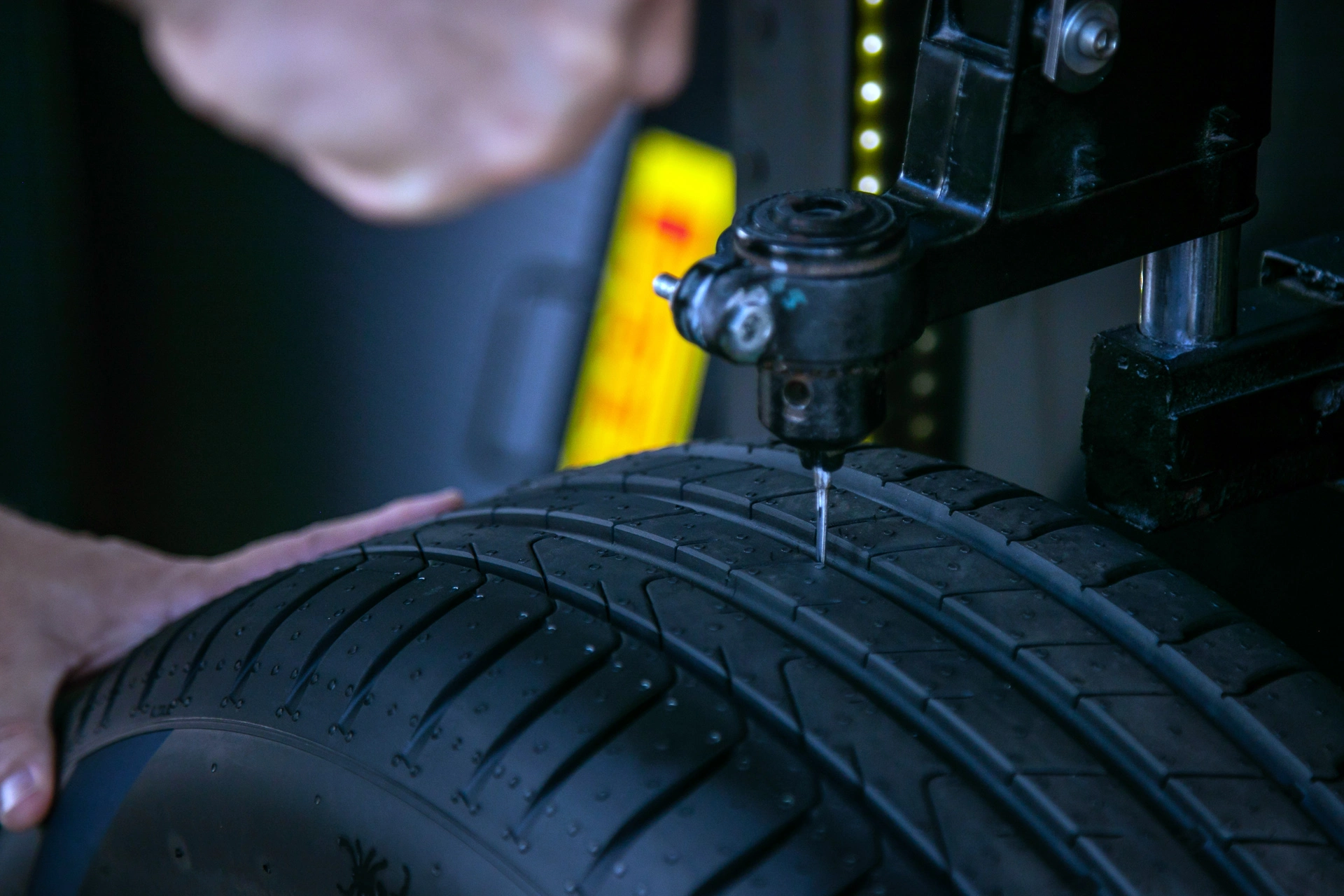Pirelli Seal Inside