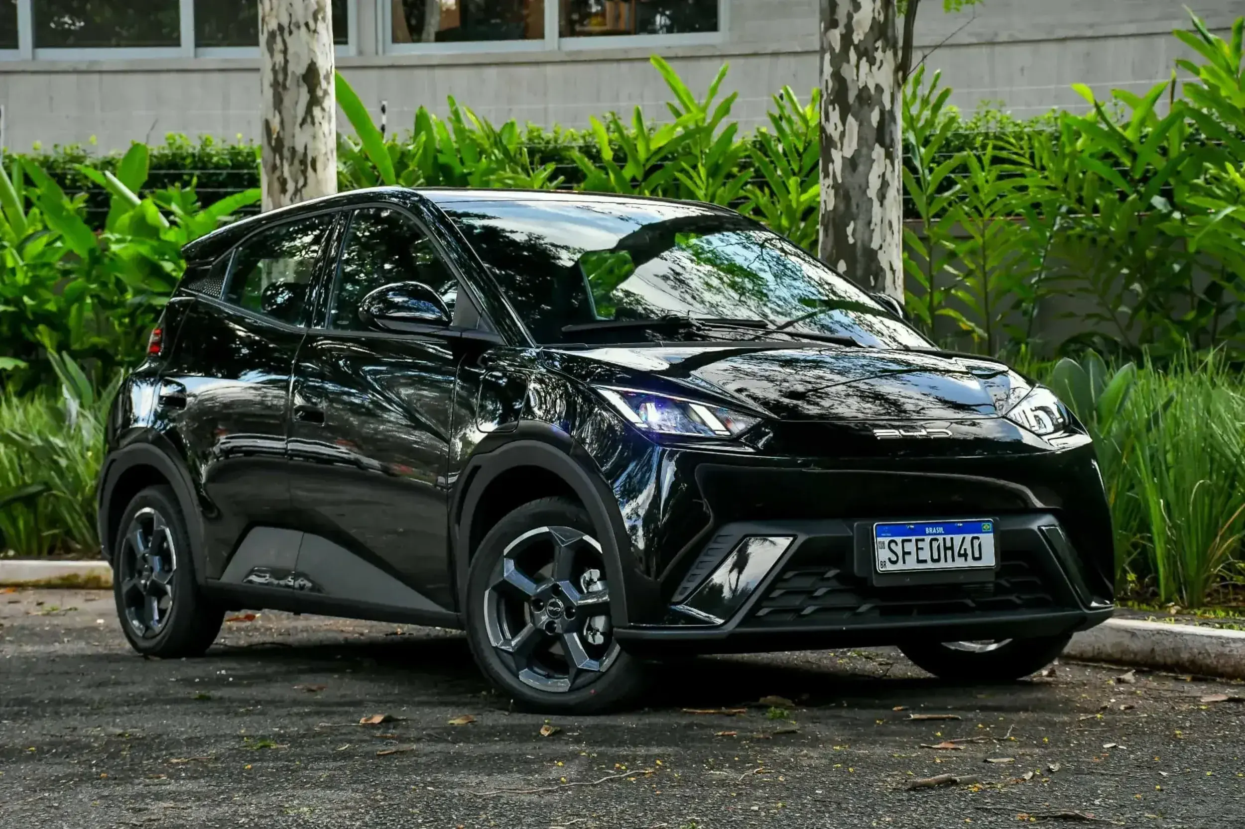 Frota de carros eletrificados pode passar de um milhão de unidades em setembro