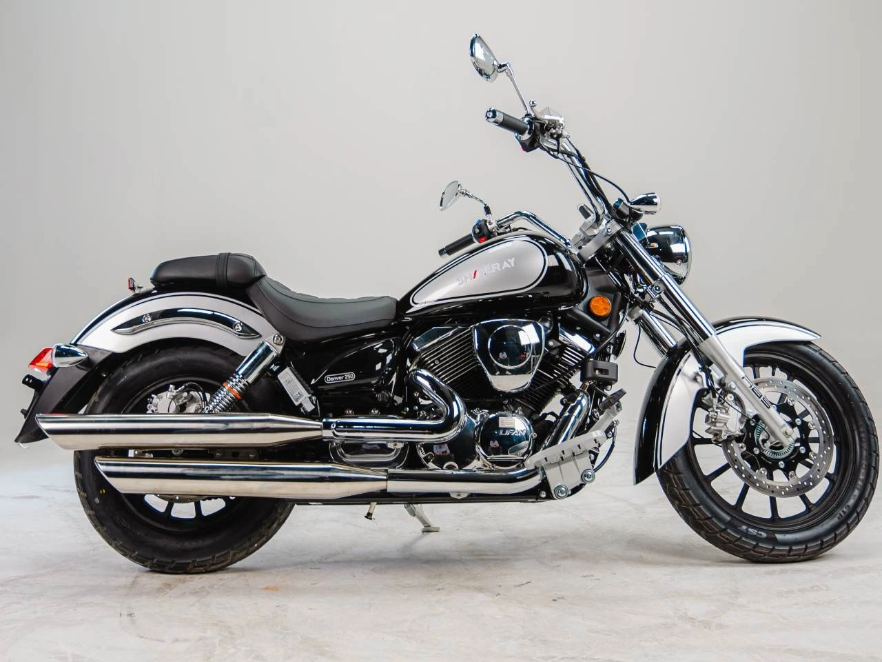 A Shineray tem chamado a atenção com suas custom de 250 cm³ - como a Denver 250, que exibe visual clássico