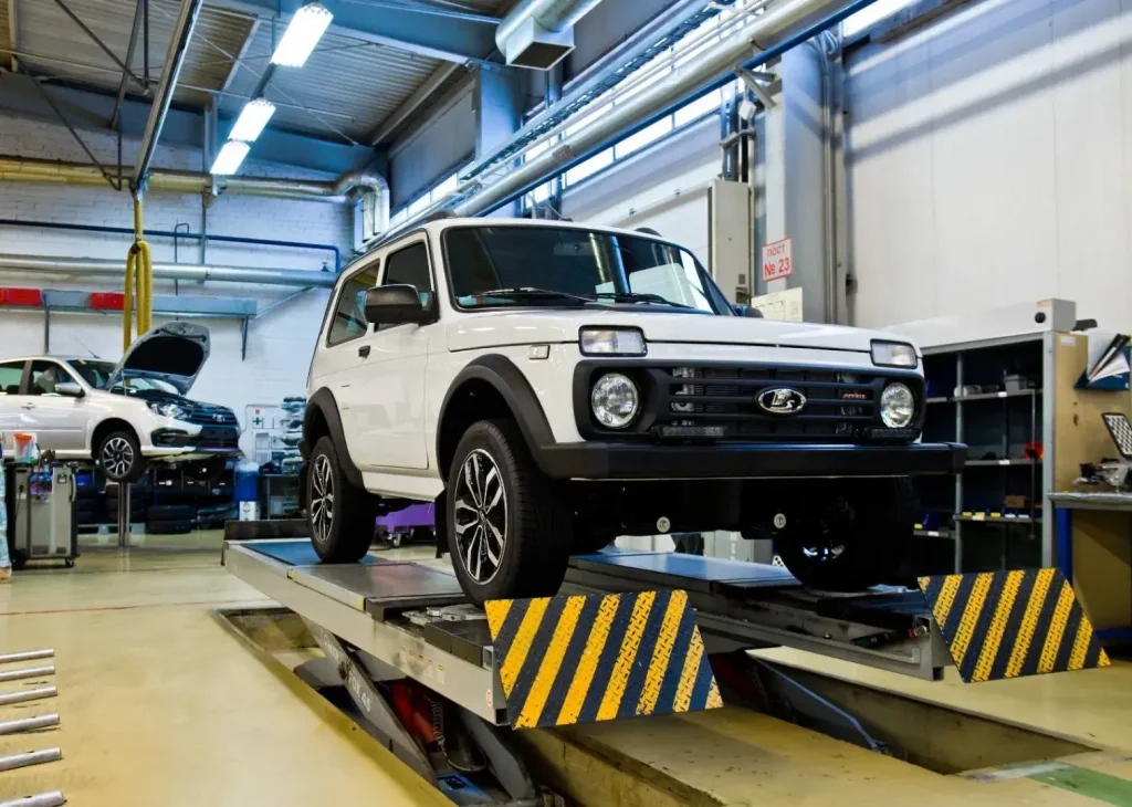 Lada Niva Sport Frente 1