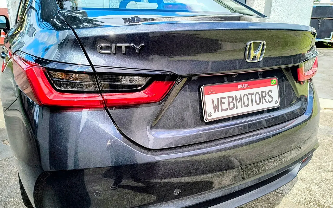 Honda City Touring 2025 (4)