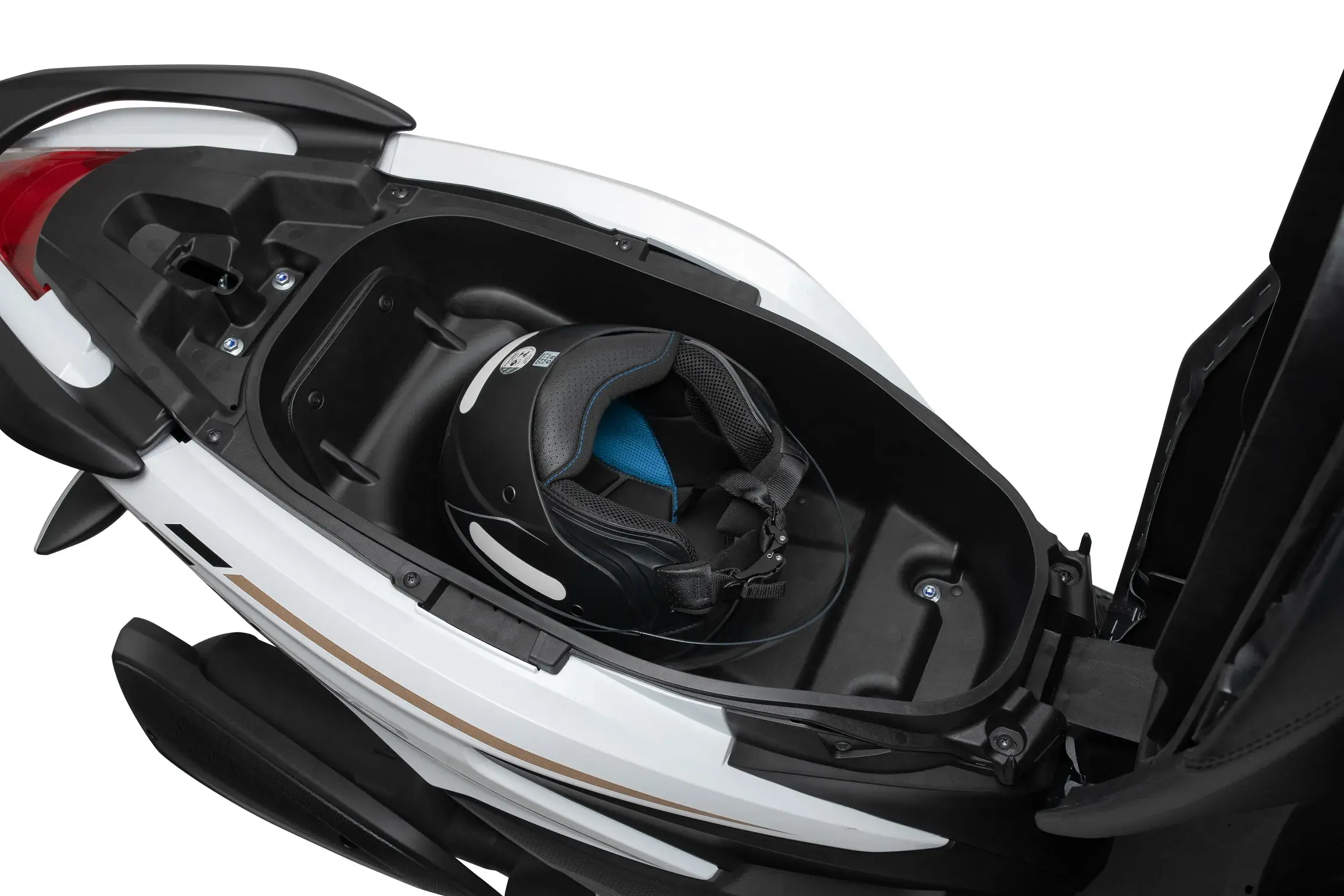 Yamaha Fluo Hybrid Connected 2025 (2)
