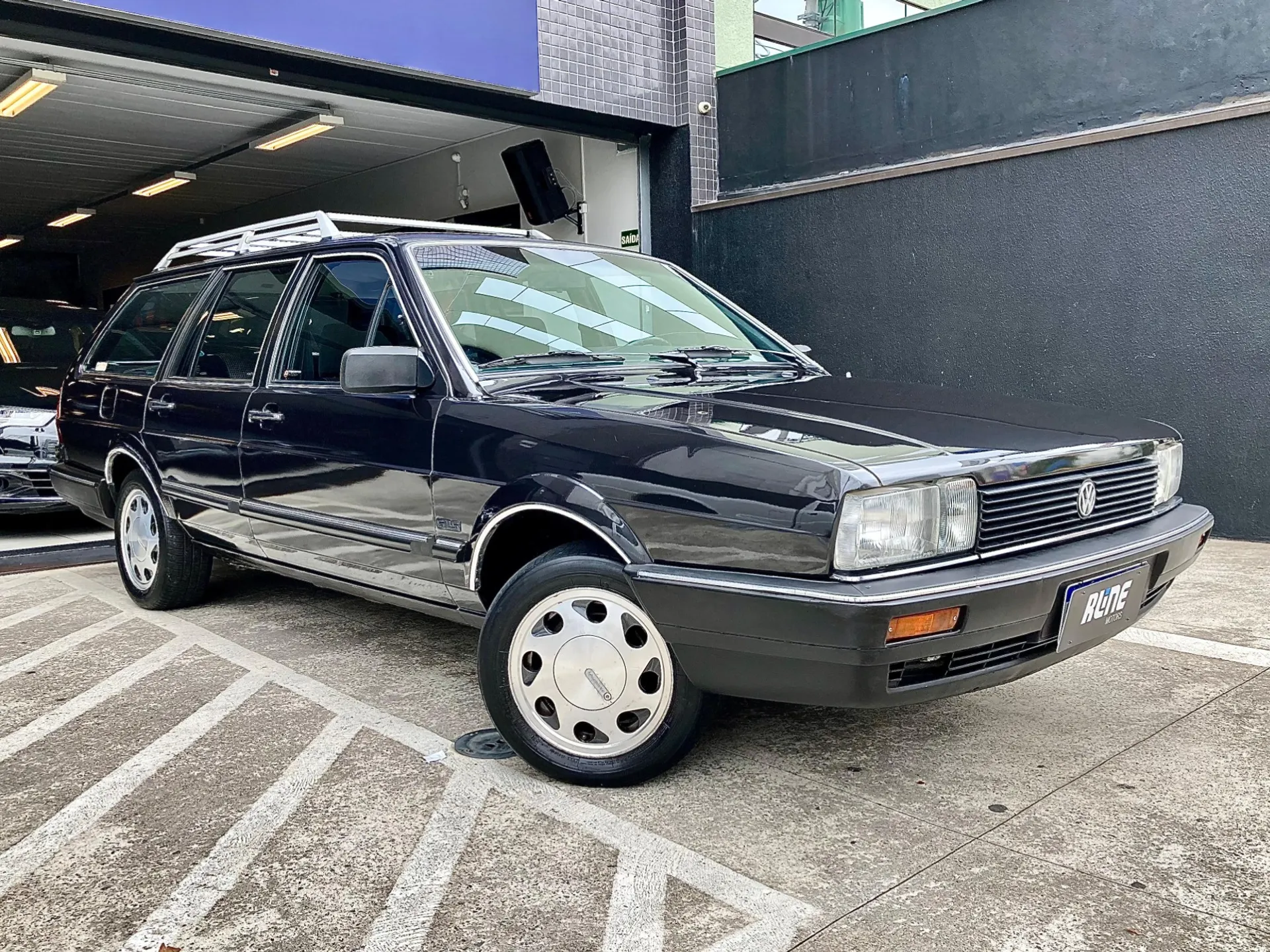 Volkswagen Quantum 1 8 Cg 8v Alcool 4p Manual Wmimagem12210796810