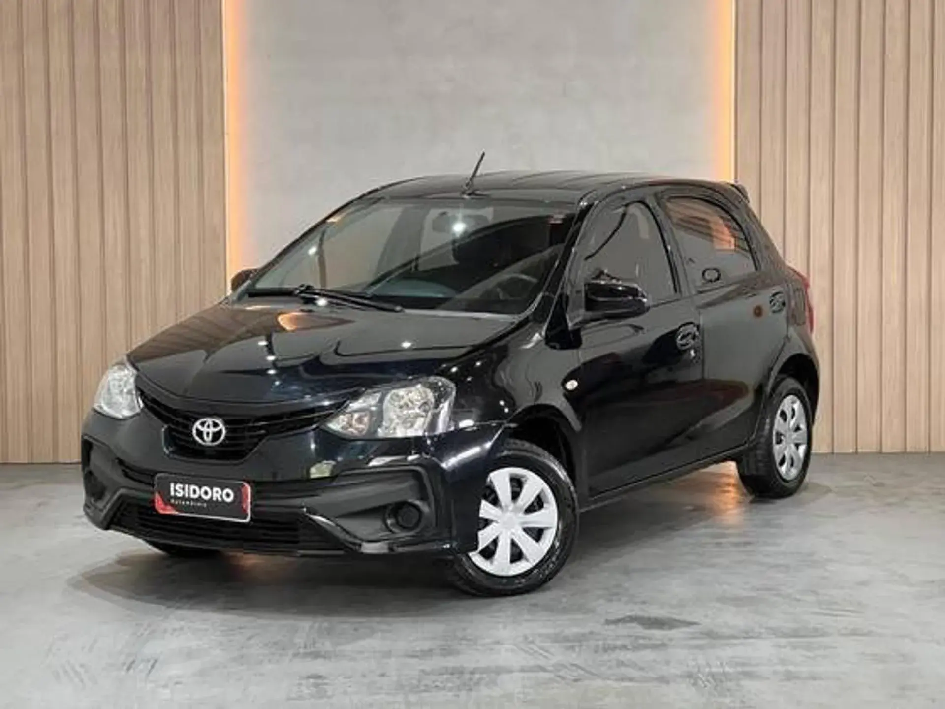 Toyota Etios Usado
