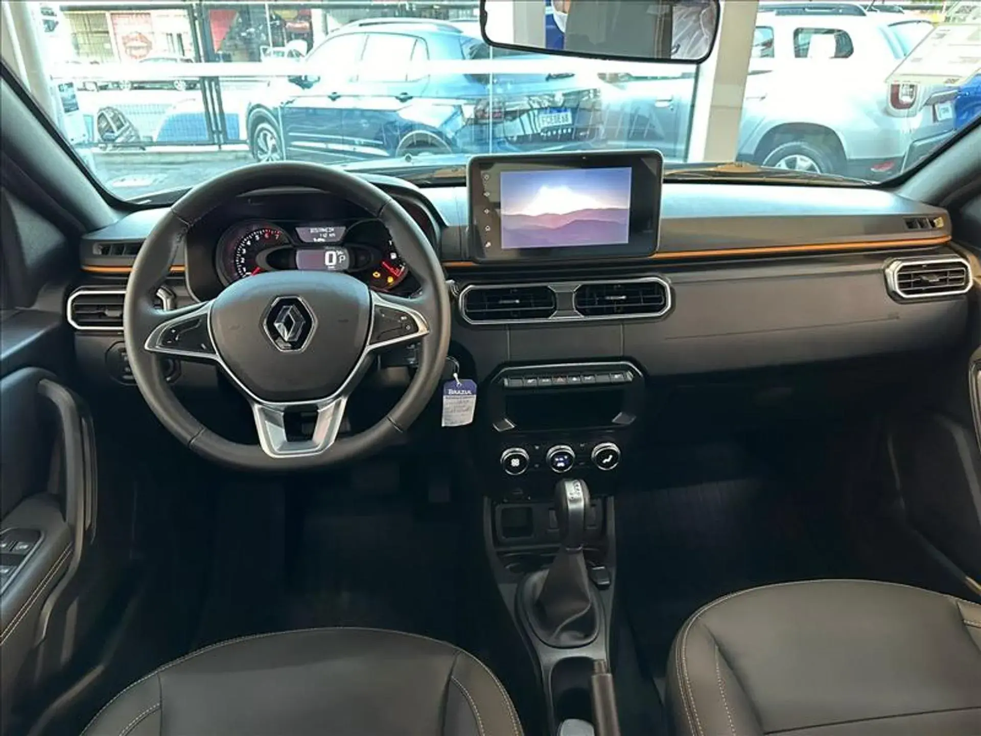 Renault Oroch com até R$ 24 mil de desconto