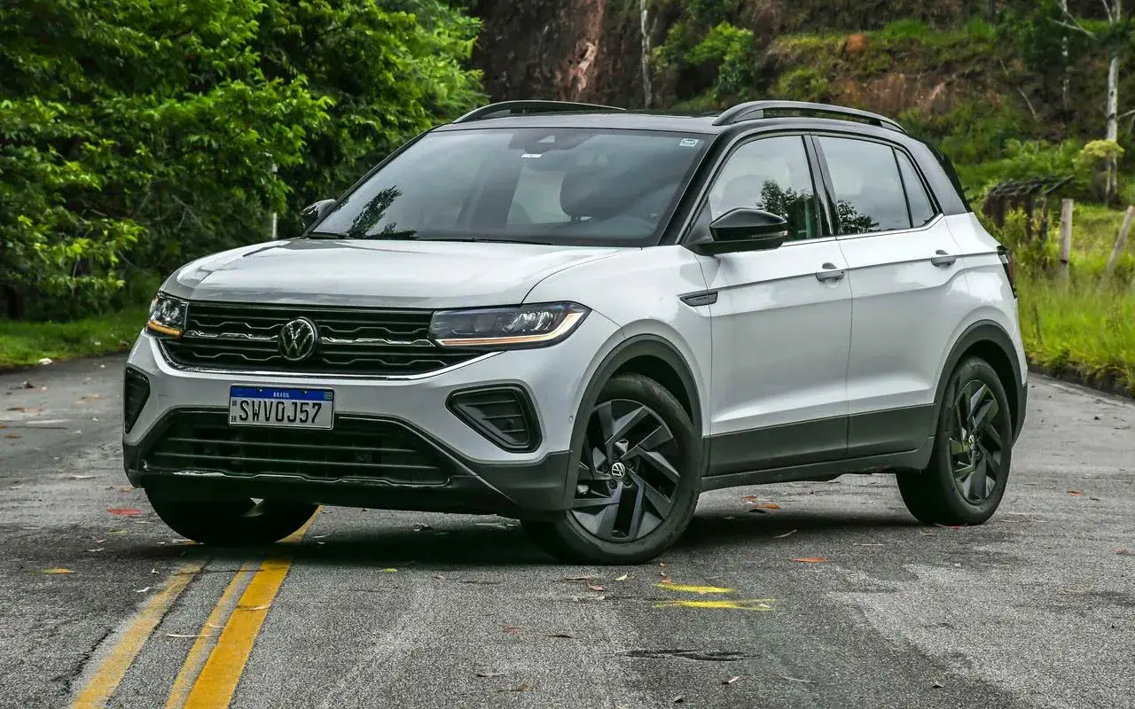 Volkswagen T-Cross Highline tem descontos acima de R$ 10 mil
