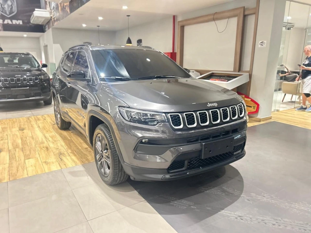 O preço do Jeep Compass Sport acaba de sofrer redução de R$ 20 mil