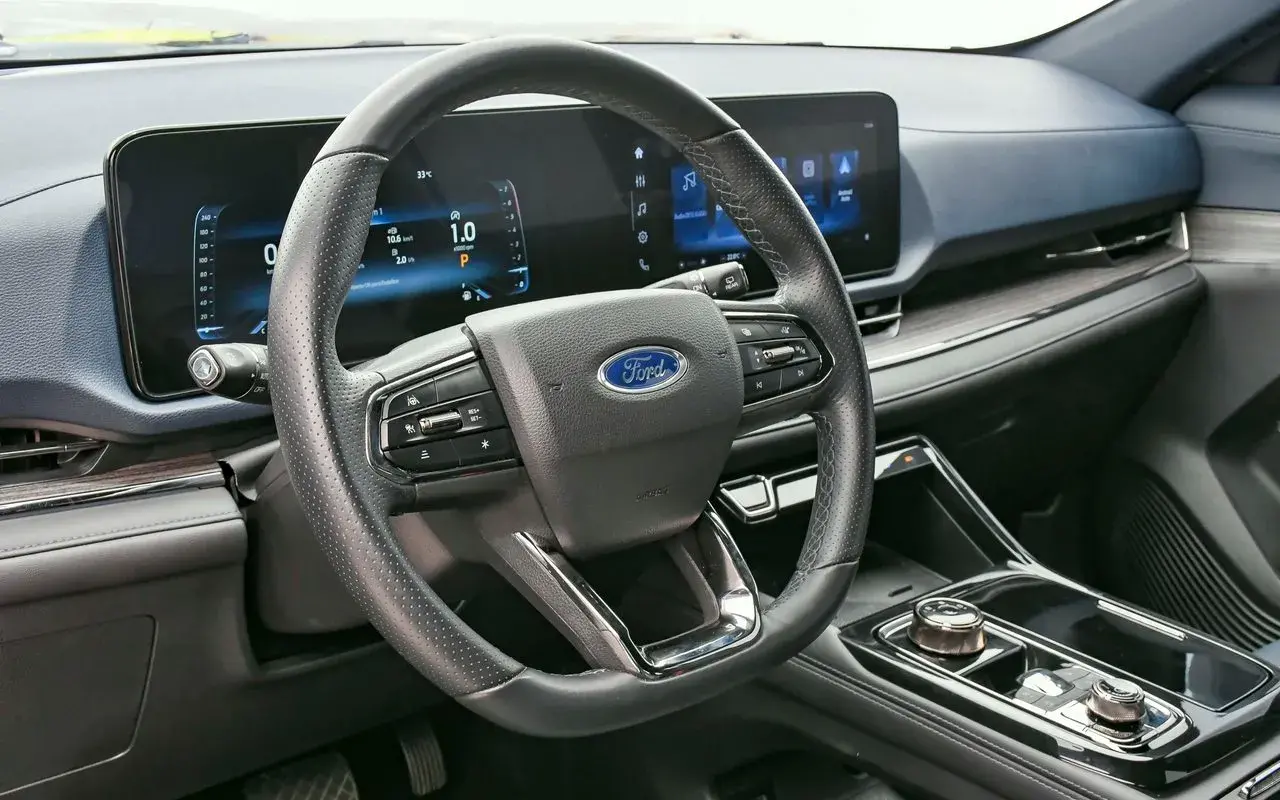 Ford Territory Titanium 8000
