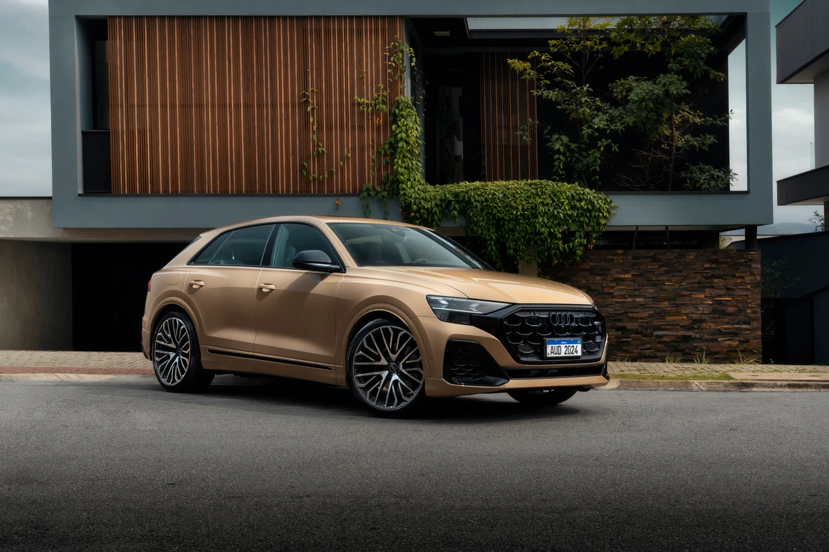 Audi Q8