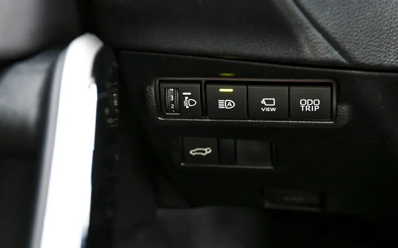 Toyota Corolla Cross Xrx Hev 8711