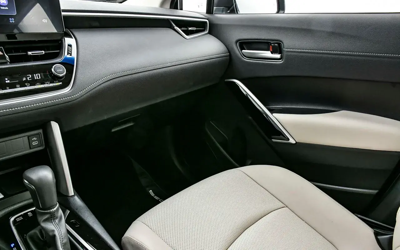 Toyota Corolla Cross Xrx Hev 8734