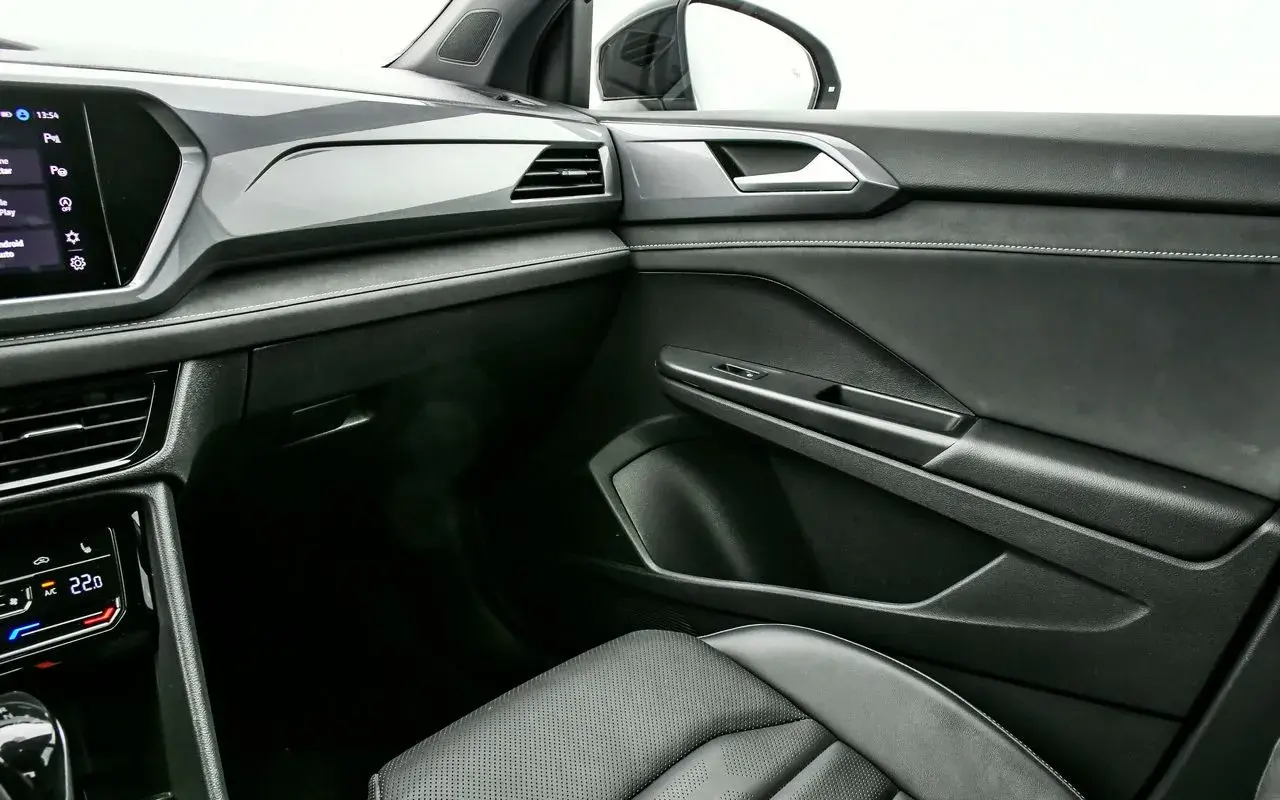 Vw Taos 8843
