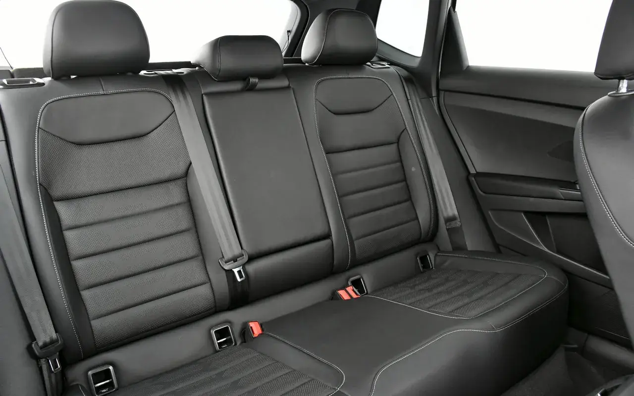 Vw Taos 8868
