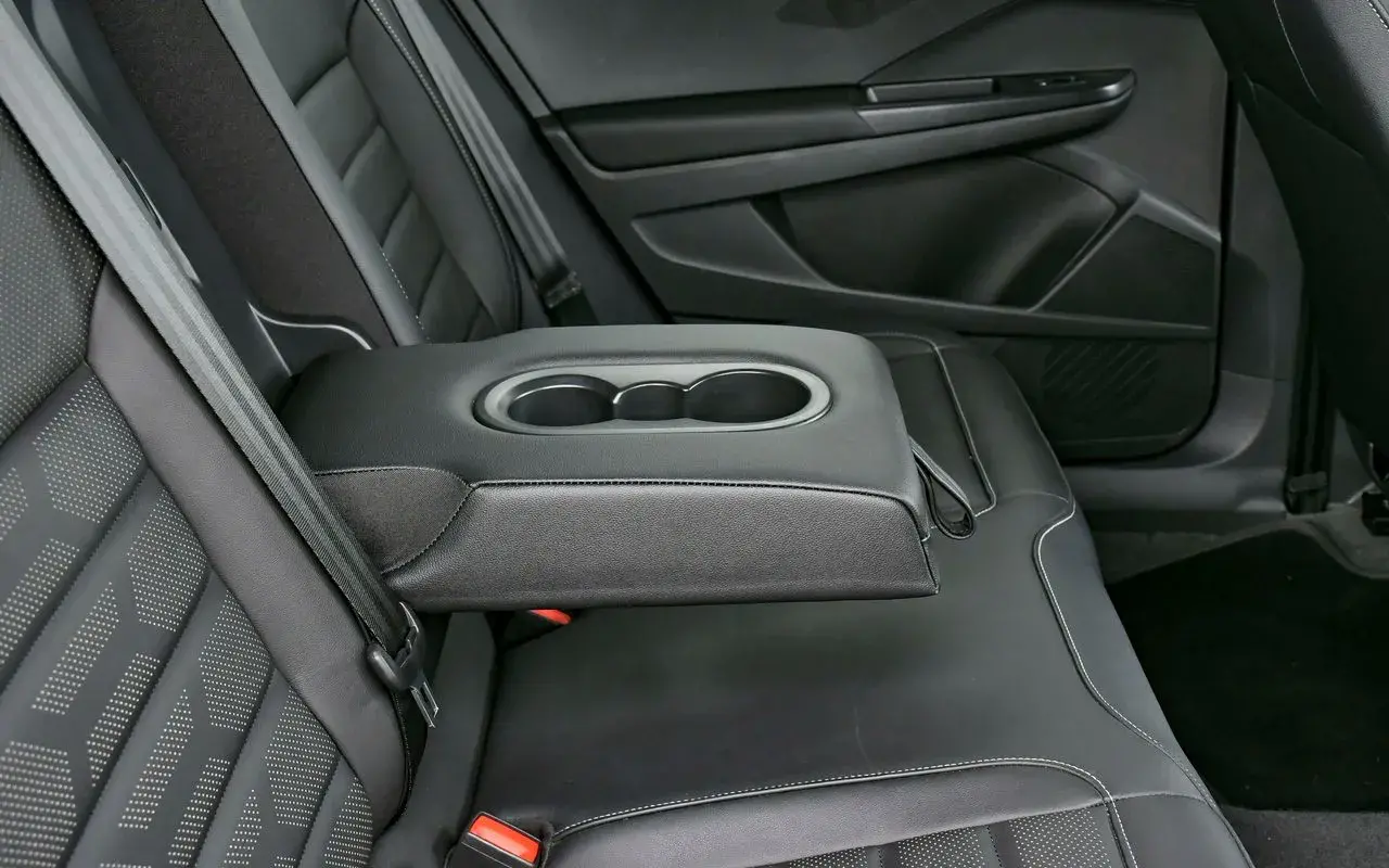 Vw Taos 8878