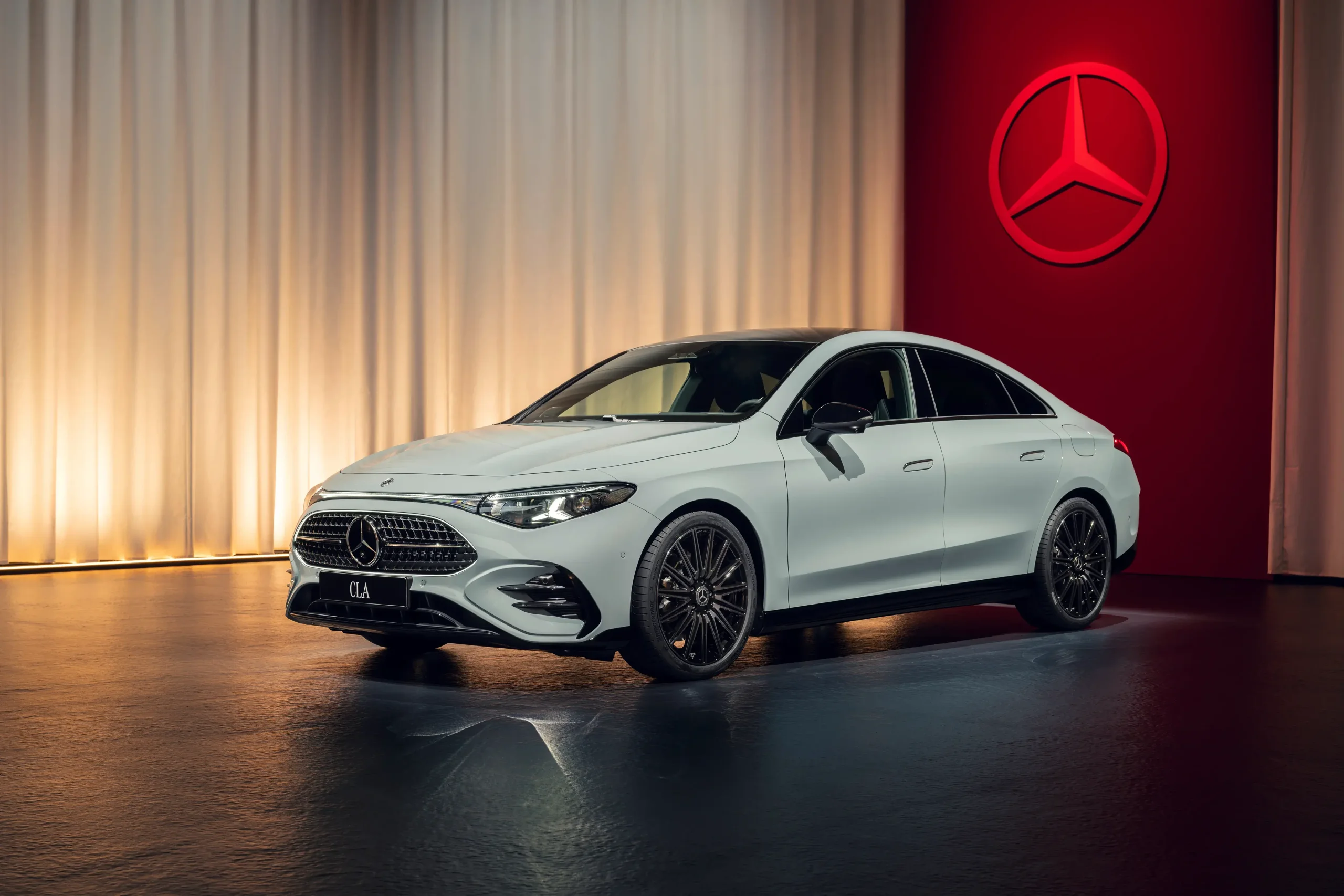 Mercedes Benz Cla HÍbrido