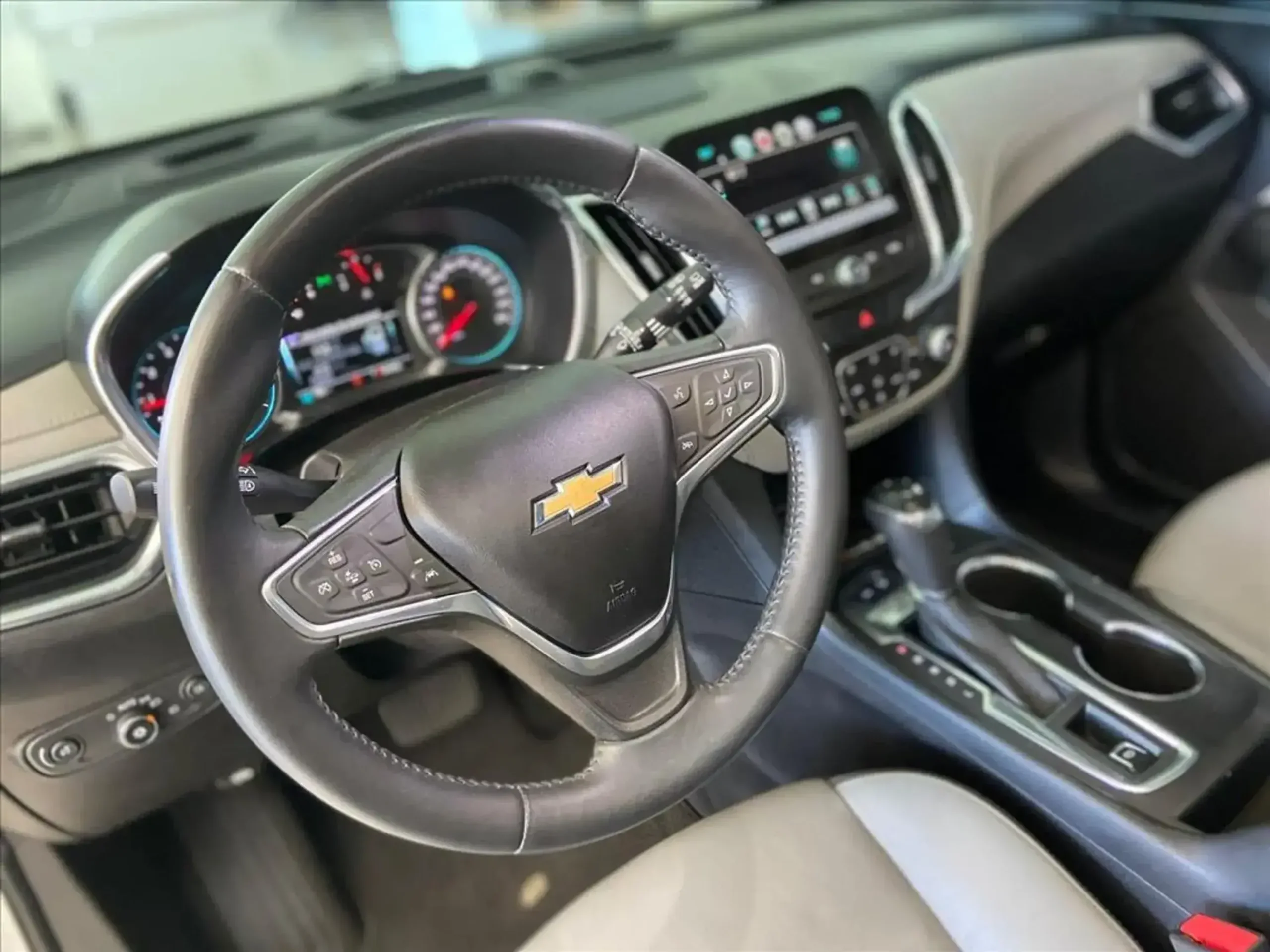 Chevrolet Equinox 5 (1)