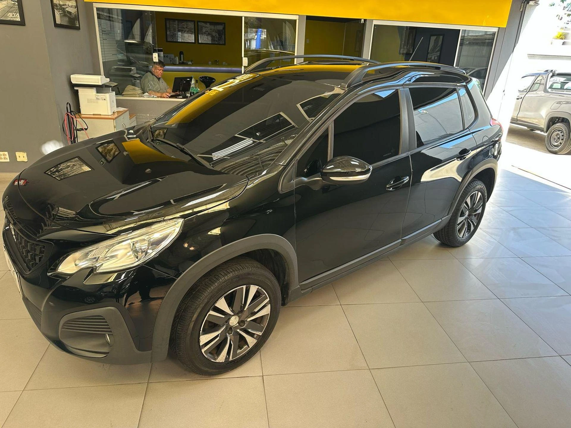 SUV por R$ 80 mil