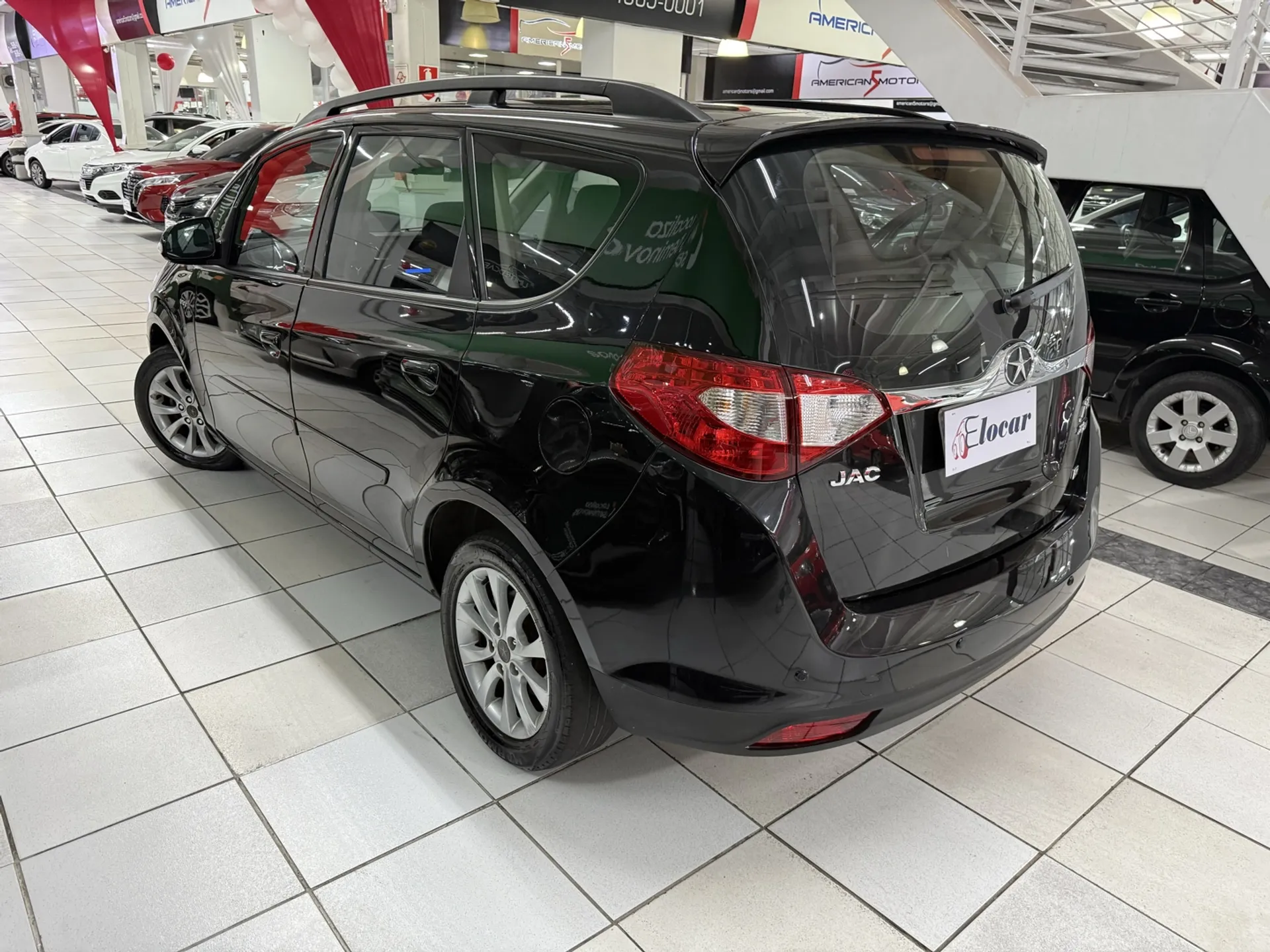 Carros de 7 lugares por R$ 5