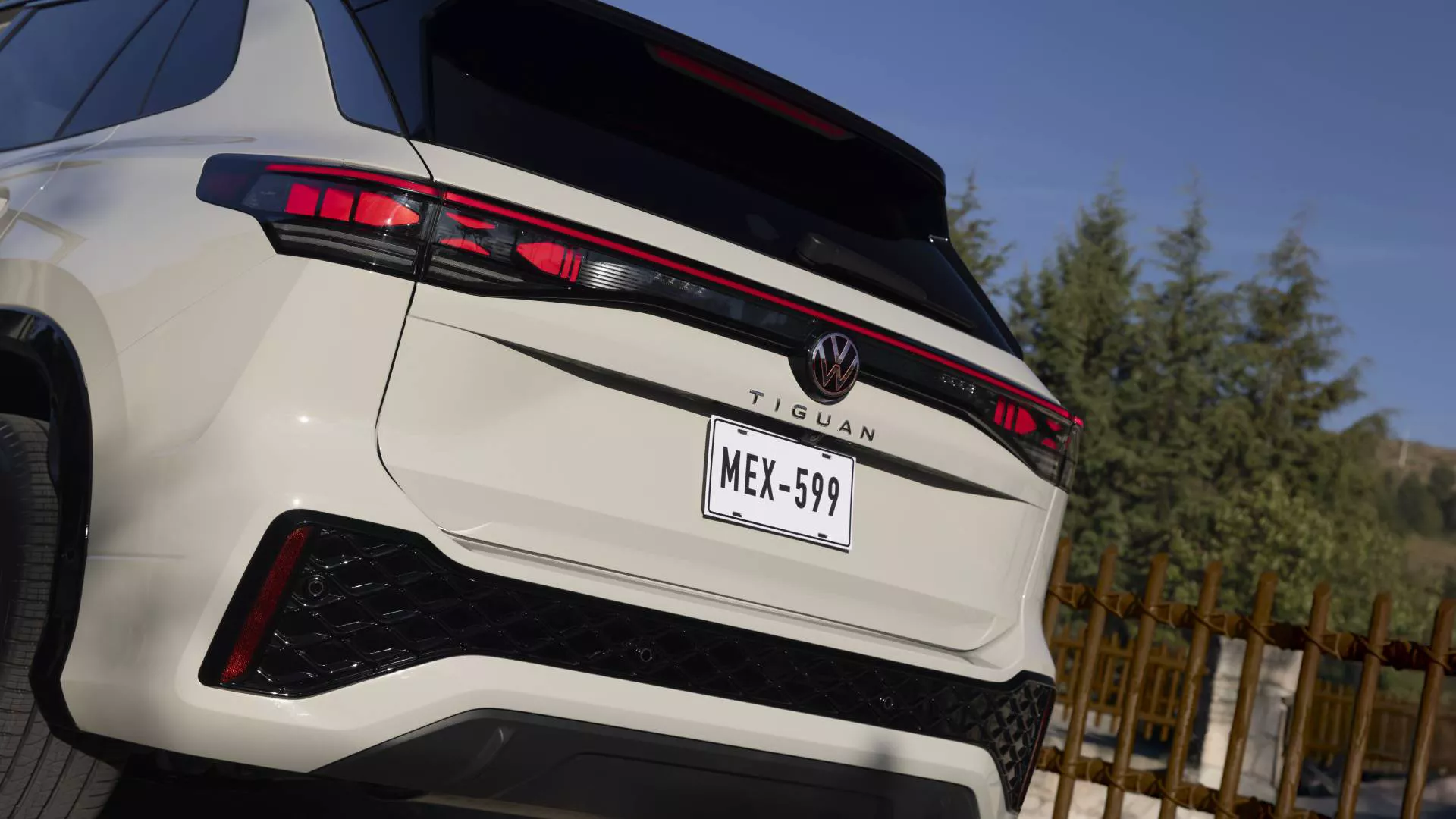Fascia Trasera Tiguan 2025