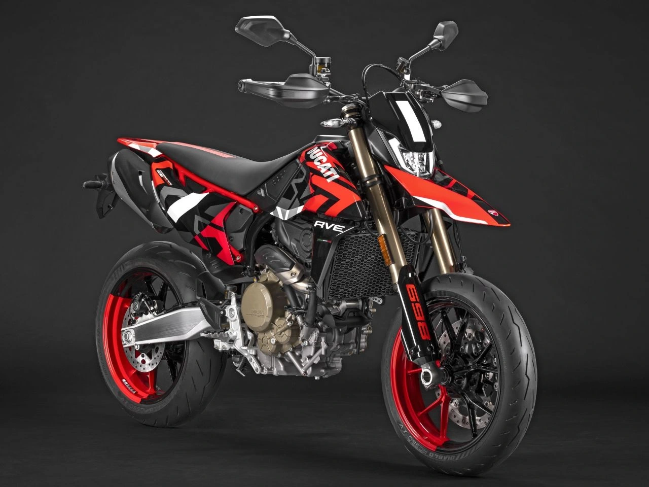 Ducati Hypermotard 698 1