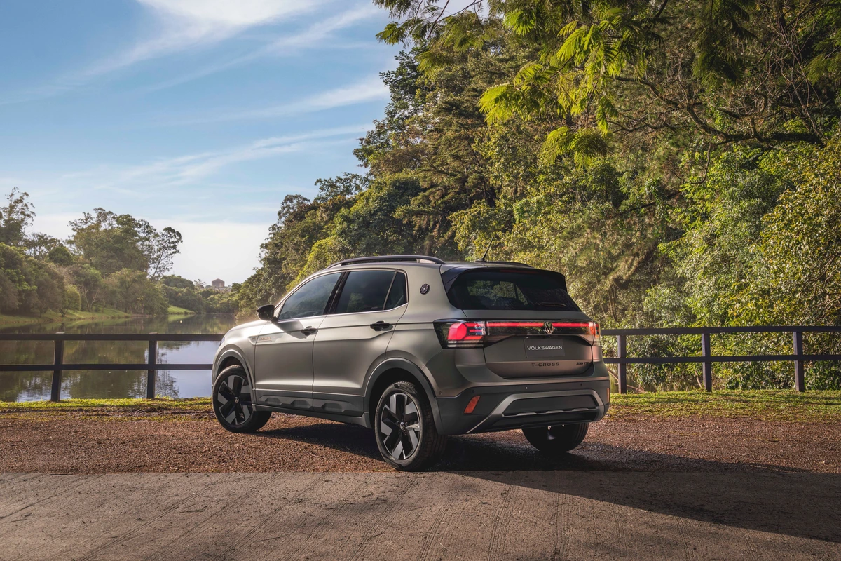 Volkswagen T-Cross é passado para trás por Hyundai Creta e Toyota Corolla Cross